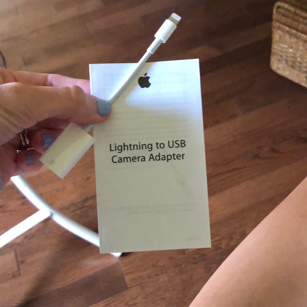 Lightning to USB camera Adapter